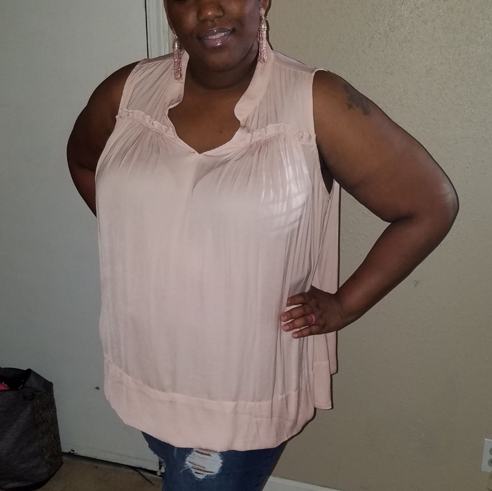 Sleeveless Pink top